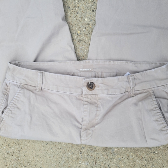Old Navy High-Waisted Wow Stretch Skinny Pants - Size 10 (Great Condition) - Picture 4 of 9